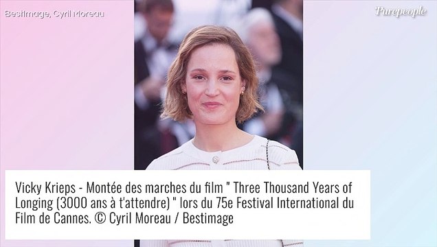 Un joli moment : Vicky Krieps, dernière compagne de Gaspard Ulliel, émue à Cannes