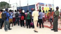 Migrantenkrise in Mexiko: Überfüllte Flüchtlingsunterkünfte an der Grenze zu den USA