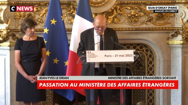Passation de pouvoir : Jean-Yves Le Drian quitte les Affaires étrangères et est remplacé par Catherine Colonna.