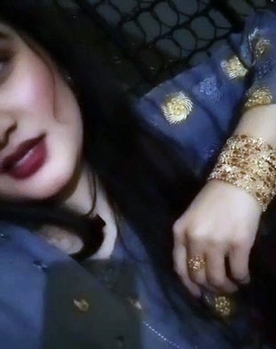 Beautiful girl sing and dance