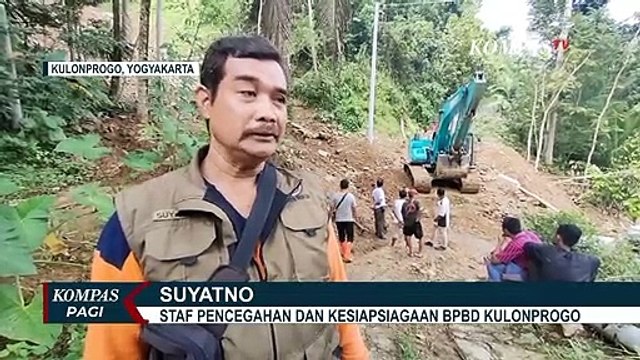 Dampak Banjir Bandang, Akses Jalan di Kulonprogo Tertutup Material Longsor
