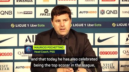 Tải video: Pochettino and PSG players react to Mbappe staying