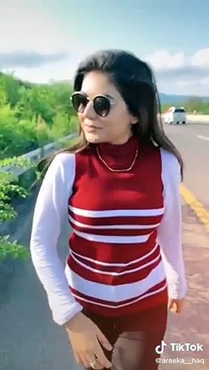 Areeka haq new tik tok -- Queen of tik tok--------(480P)