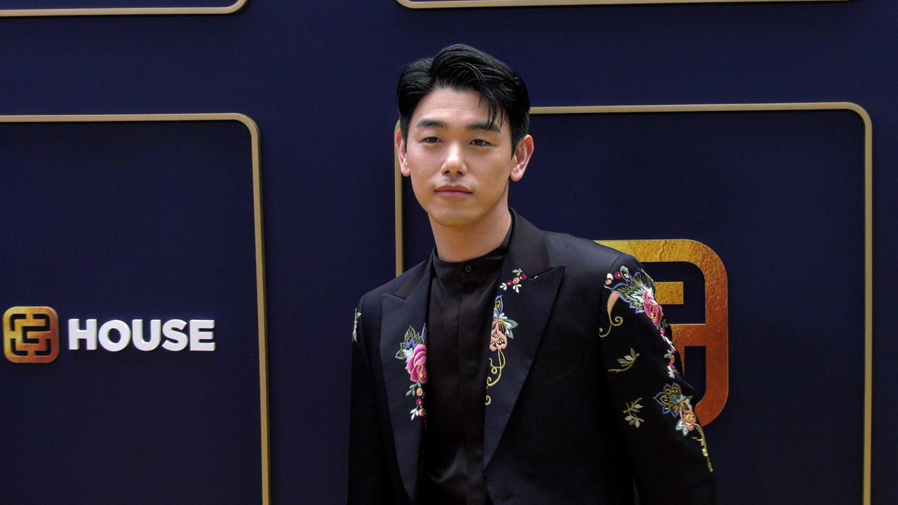 Eric Nam "Gold House's First Annual Gold Gala" Gold Carpet Fashion