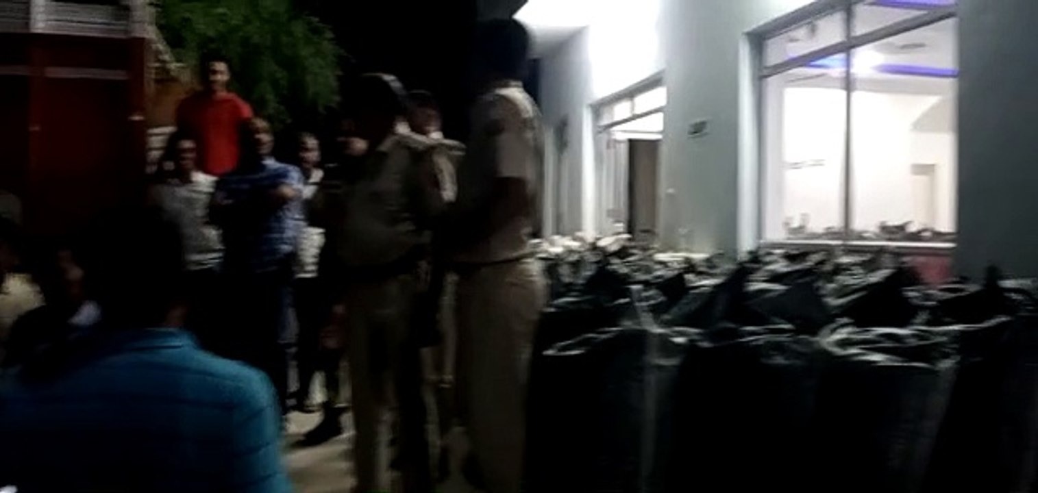 नमक के बीच छिपाकर डोडा पोस्त की तस्करी, नागौर प...