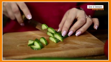 Sorsi di benessere - Yogurt e cetrioli per una salsa remineralizzante