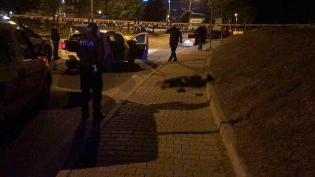 Pendik'te polisten kaçan şahıs yakalanacağını anlayınca intihar etti