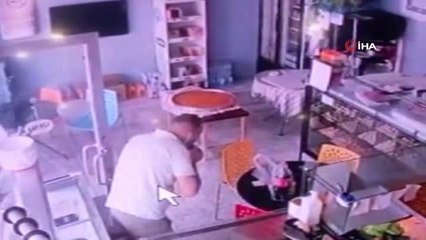 Pastane sahibi müşterisinin canını 'Heimlich' manevrası ile böyle kurtardı