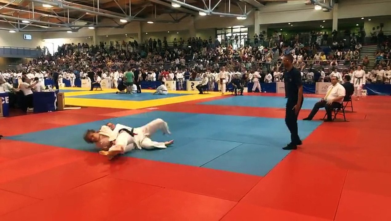 2ème combat d'Anais au championnat de france 2ème div.