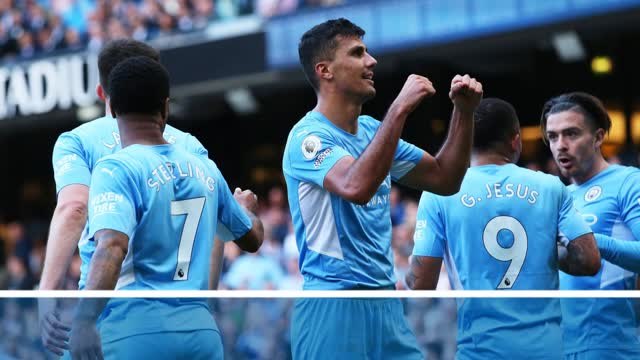 Breaking News - Manchester City win Premier League