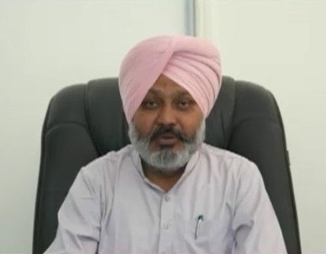 ਖਜ਼ਾਨਾ ਮੰਤਰੀ Harpal cheema ਨੇ Captain Amrinder singh ਤੋਂ ਮੰਗੇ ਭ੍ਰਿਸ਼ਟ ਅਫਸਰਾਂ ਦੇ ਸਬੂਤ