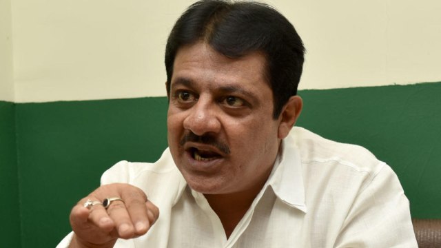 To end caste discrimination, Karnataka MLA eats food chewed by Dalit man