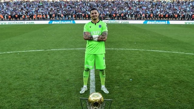 Avrupa’ya gitmek isteyen Uğurcan Çakır, Premier Lig’i işaret etti!