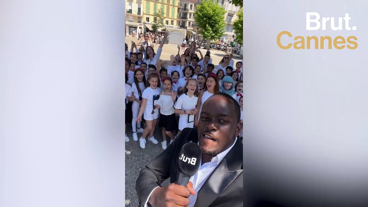 100 enfants sur le tapis rouge, ça fait beaucoup de bruit…