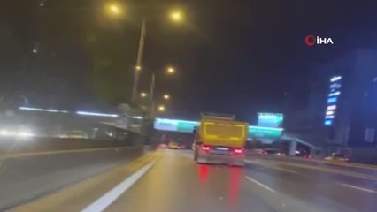 Makas atarak trafikte terör estiren hafriyat kamyonu kamerada