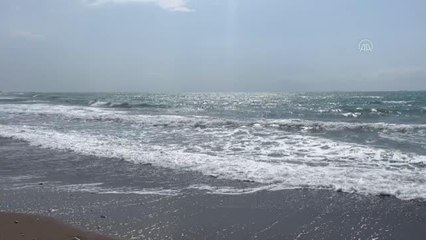 Denizde kaybolan Suriyeli genci arama çalışmaları sürüyor