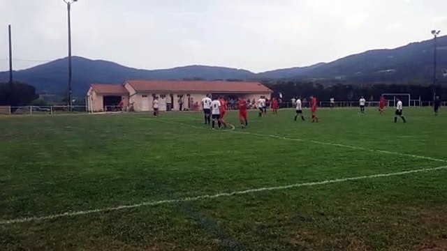 NOUVELLE OCCASION POUR SAM MICHELAS CONTRÉE PAR UN DEFENSEUR DU FC PLATEAU ARDECHOIS DIMANCHE 22 MAI 2022