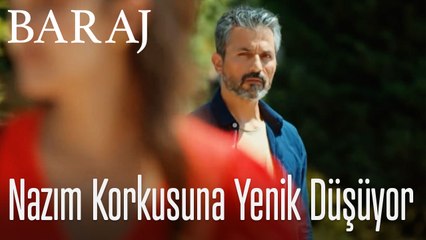 Nazım korkusuna yenik düşüyor