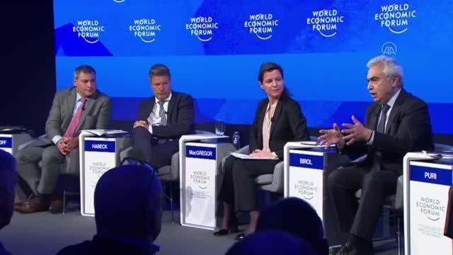 Uluslararası Enerji Ajansı Direktörü Fatih Birol, Davos'ta