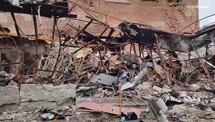 شاهد: جنود روس ينزعون الألغام في مجمع آزوفستال للصلب بعد السيطرة عليه