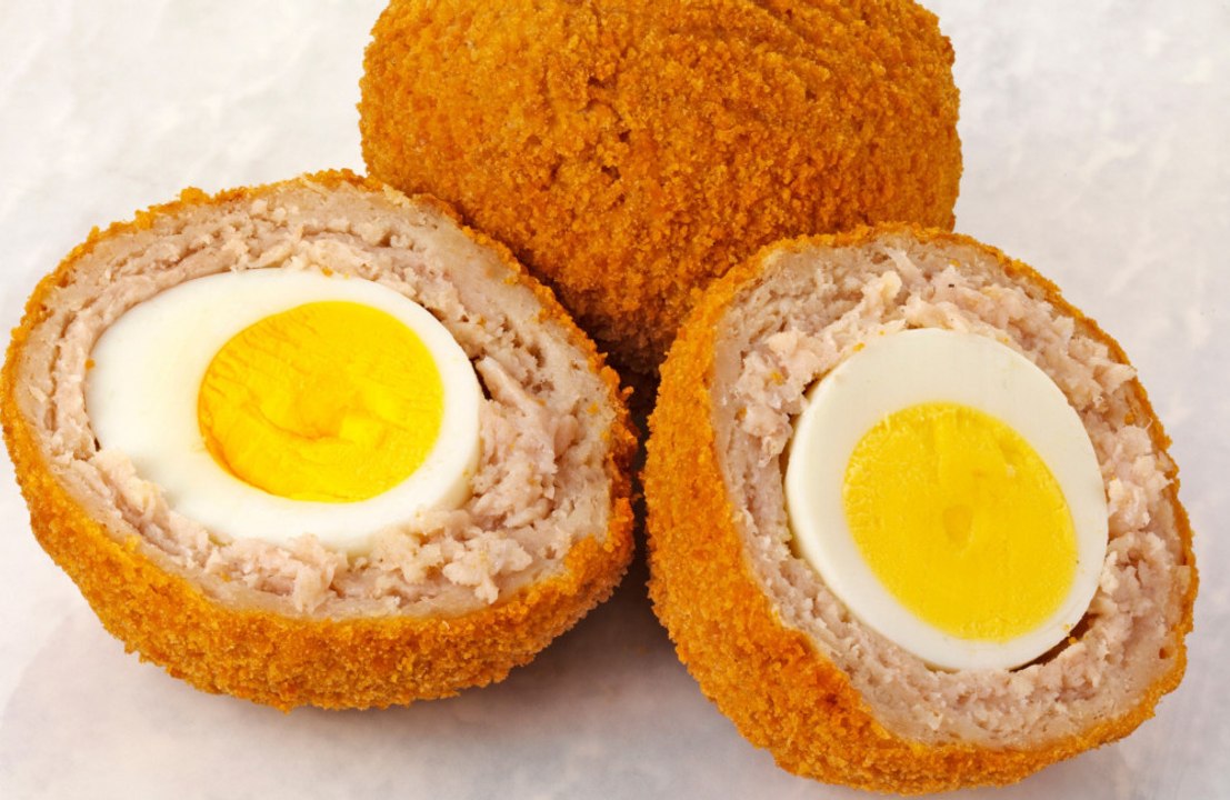 Chef breaks record for biggest ever Scotch egg!