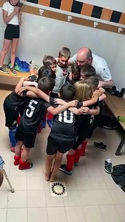 LE "CHALALALA" DES U7 !