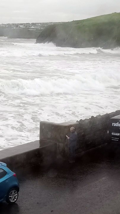 Photo Opportunity Ruined by the Sea