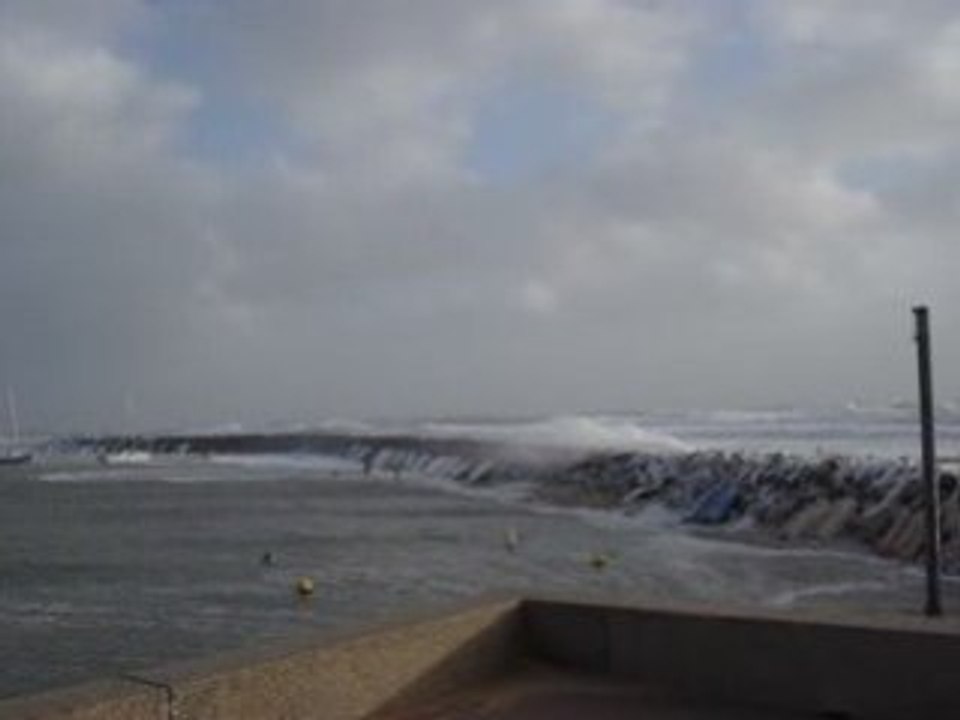 tempête au port de Jard-sur-Mer