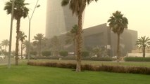 التاسعة هذا المساء| بسبب الغبار.. تعطيل حركة الموانئ في الكويت