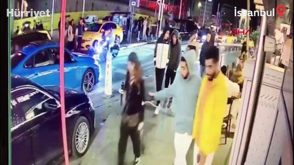 İngiliz turisti bıçaklayarak gasp eden 4 kişi yakalandı