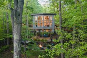 17 Best Glamping Spots in Tennessee — From Vintage Airstreams to Stargazing Domes