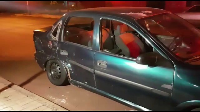 Colisão entre carros deixa jovem ferida no Bairro Tarumã, em Cascavel