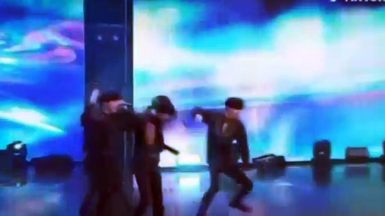 DANCING K POP KOREA plus music klasic sunda prom java