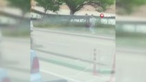 Bursa'da feci kaza... Motosiklet sürücüsü önce minibüse sonra kaldırıma böyle çarptı