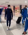 El gesto de Ansu Fati caminando por el aeropuerto tras aterrizar en Australia / FCB