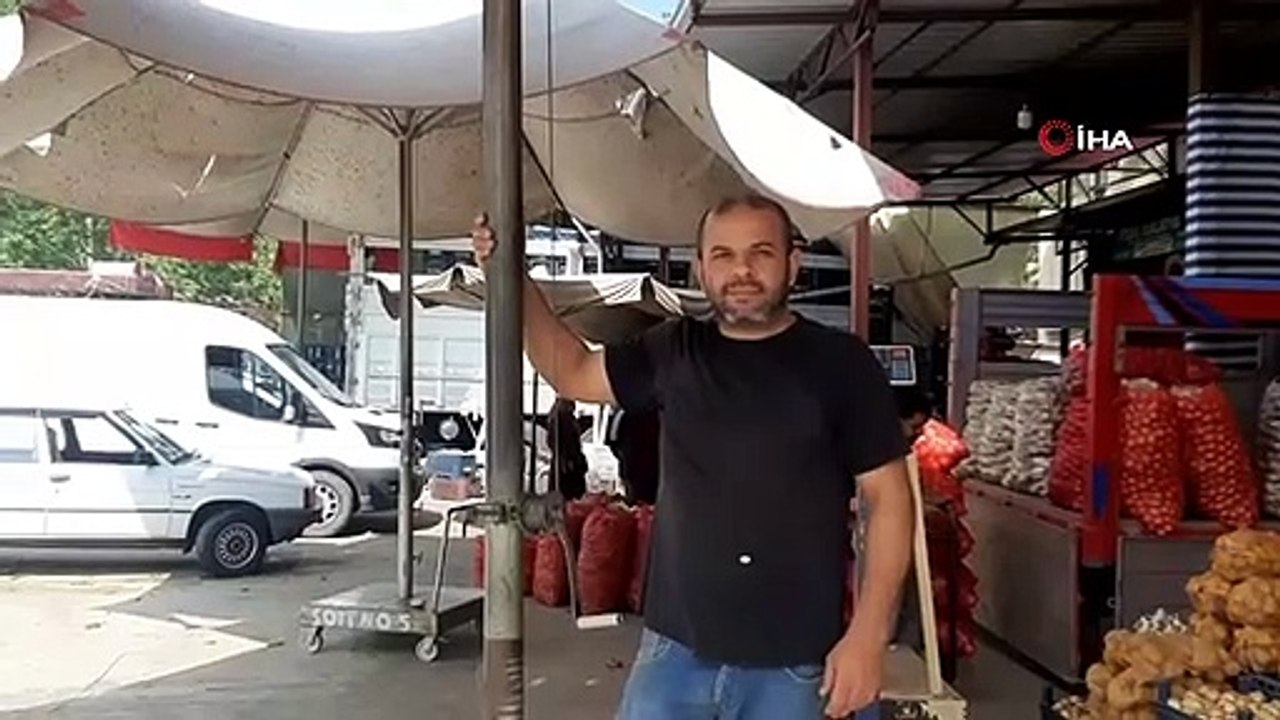 Türkiye'nin ilk uzay yolculuğuna sürpriz aday: ''Şemsiye ile uçan adam''