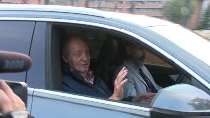 El Rey emérito regresa a Abú Dhabi tras reunirse con su hijo en el Palacio de la Zarzuela