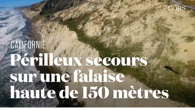 Spectaculaire sauvetage par hélicoptère d'un homme coincé sur une falaise en Californie