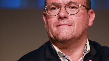Le ministre des Solidarités Damien Abad accusé de viol, les ministres gardent le silence