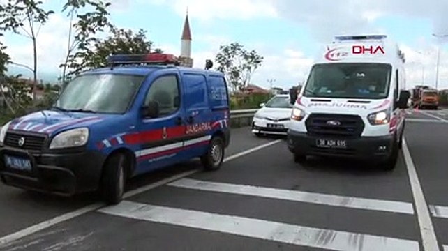 Otomobil, kamyona ok gibi saplandı: 4 ölü