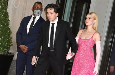 Brooklyn Beckham and wife Nicola Peltz fed guests £3 burgers at their wedding