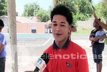 #NacionalesTN / Por una construcción paralizada siembran víveres en parque de Azua