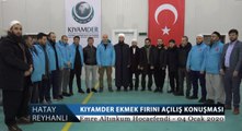 Ümit Özdağ yine algı peşinde; Bu defa Müslümanların dağıttığı ekmeklere gözünü dikti