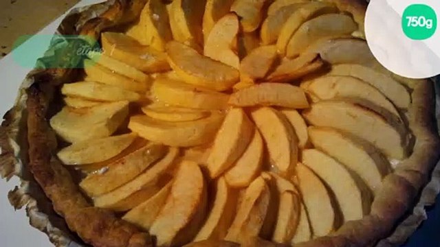 Tarte aux pommes facile à la fleur d'oranger