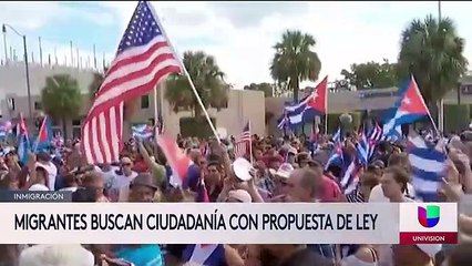 Migrantes buscan ciudadanía con propuesta de ley