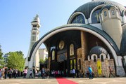 Sırp Ortodoks Kilisesi, Makedonya Ortodoks Kilisesinin otosefalliğini kabul etti