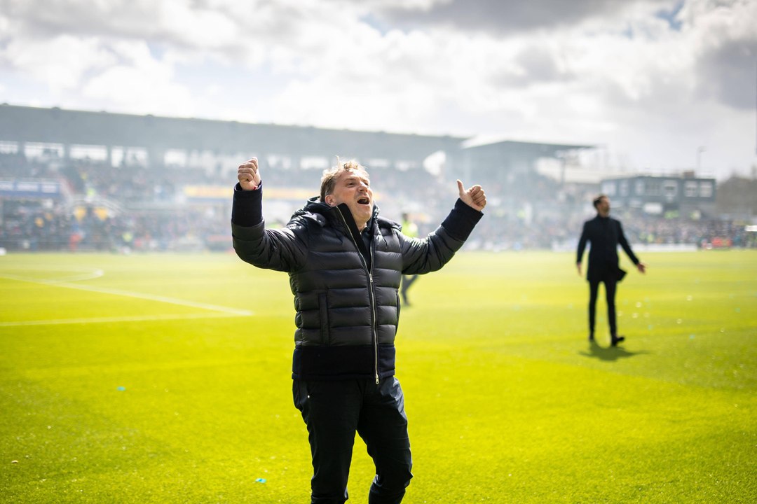 'Sind einer der Favoriten': HSV-Vorstand Wüstefeld peilt Aufstieg an