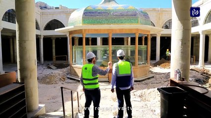 جانب من أعمال صيانة وترميم المسجد الحسيني