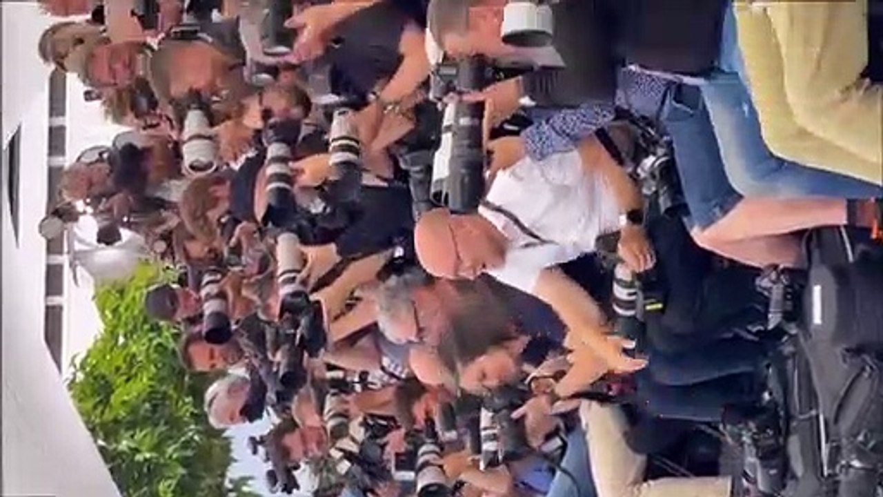 O Γιώργος Πυρπασόπουλος στο κόκκινο χαλί των Κα...