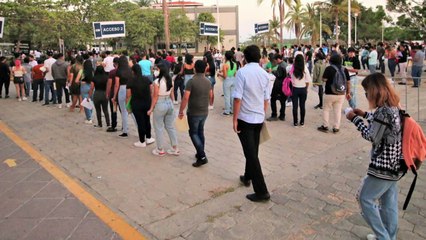 Скачать видео: Aplican examen de admisión 2 mil 370 aspirantes en el CUCosta | CPS Noticias Puerto Vallarta